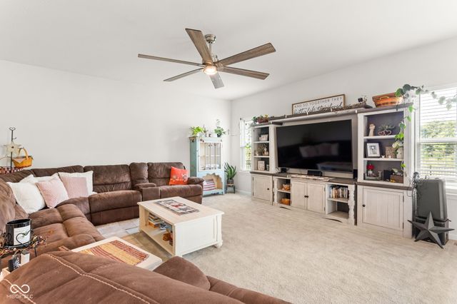 2710 Krasner Drive, Brownsburg, IN 46112