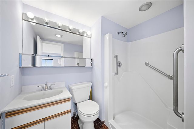 137 Franklin St 406, Stoneham, MA 02180