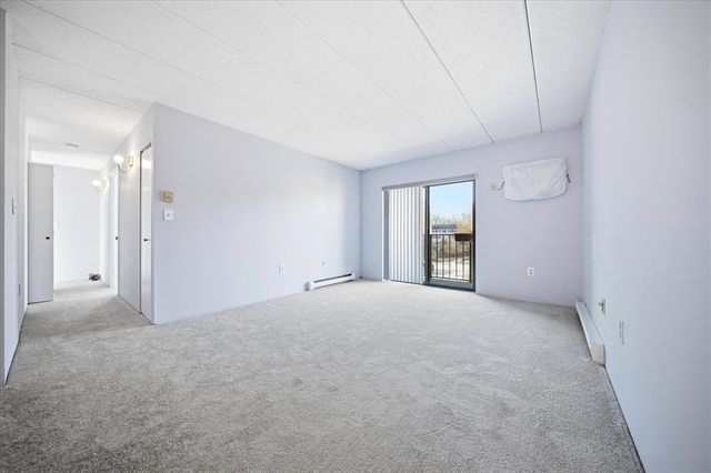 137 Franklin St 406, Stoneham, MA 02180