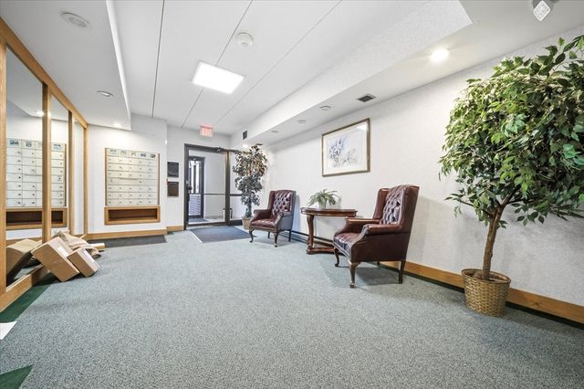 137 Franklin St 406, Stoneham, MA 02180