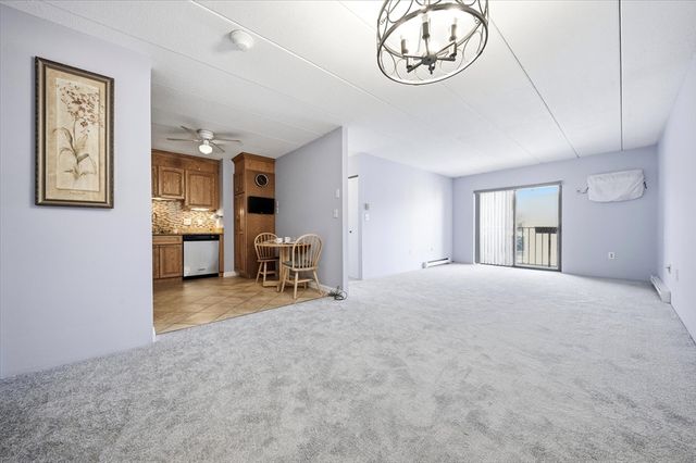 137 Franklin St 406, Stoneham, MA 02180