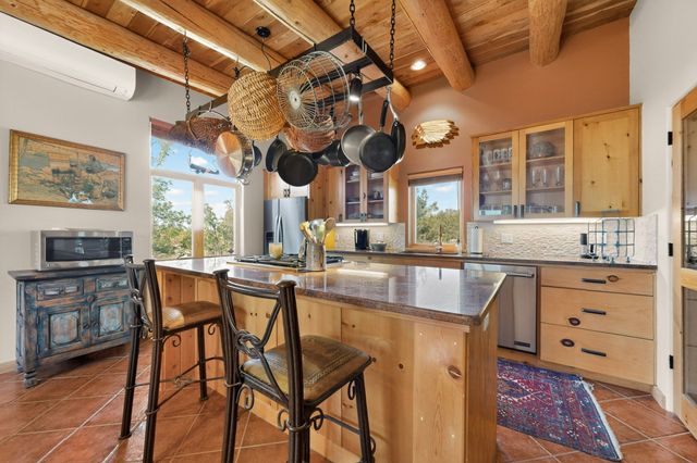 17 Calle Belicia, Santa Fe, NM 87508