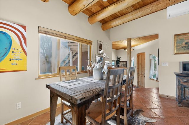 17 Calle Belicia, Santa Fe, NM 87508