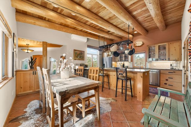 17 Calle Belicia, Santa Fe, NM 87508