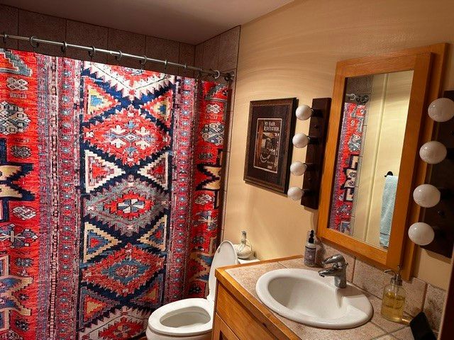 17 Calle Belicia, Santa Fe, NM 87508
