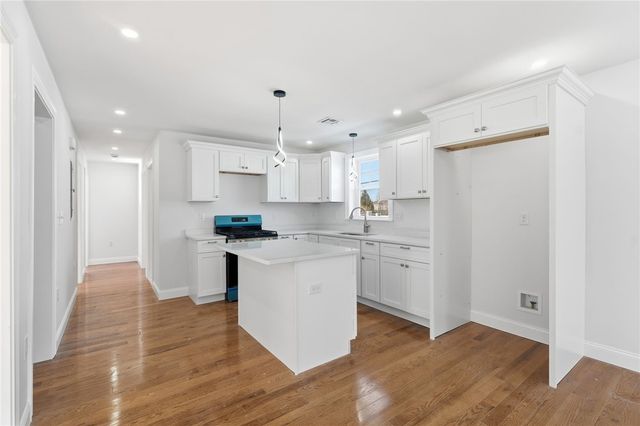 307 Hawkins Street, Providence, RI 02904