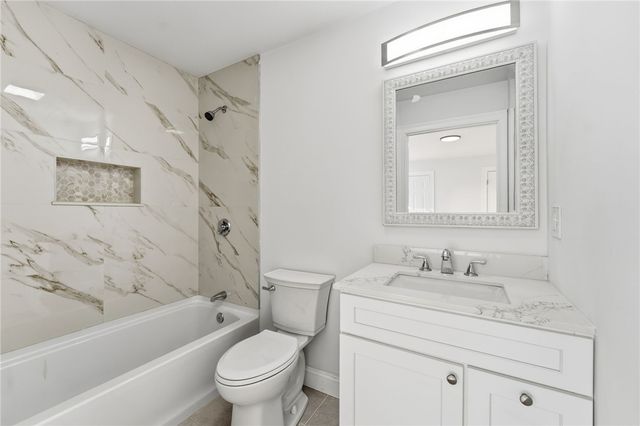 307 Hawkins Street, Providence, RI 02904