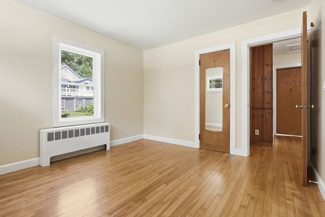983 Rindge Rd, Fitchburg, MA 01420
