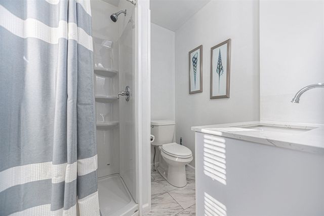 620 N Lakeshore Drive, Ludington, MI 49431