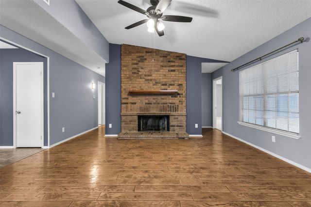 4205 Keys Drive, The Colony, TX 75056