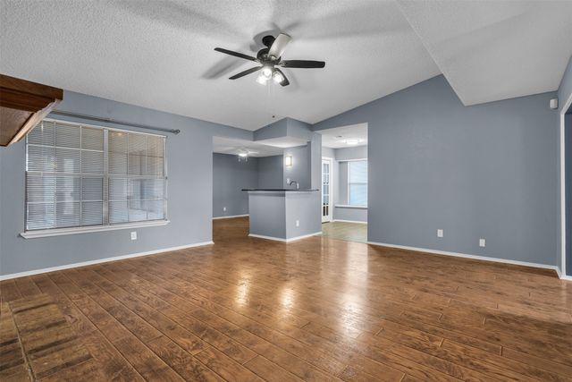 4205 Keys Drive, The Colony, TX 75056