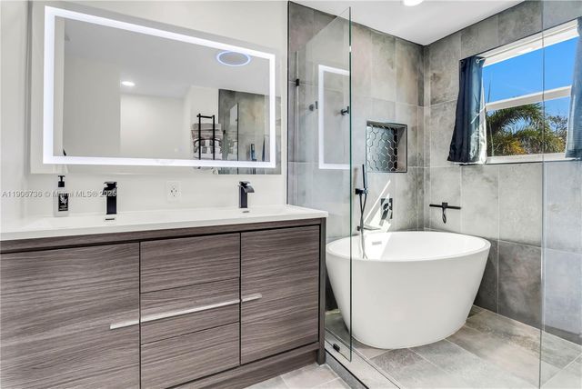 1854 SW 176th Way, Miramar, FL 33029