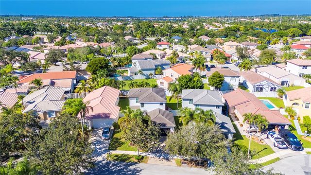 1854 SW 176th Way, Miramar, FL 33029