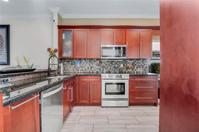 1854 SW 176th Way, Miramar, FL 33029