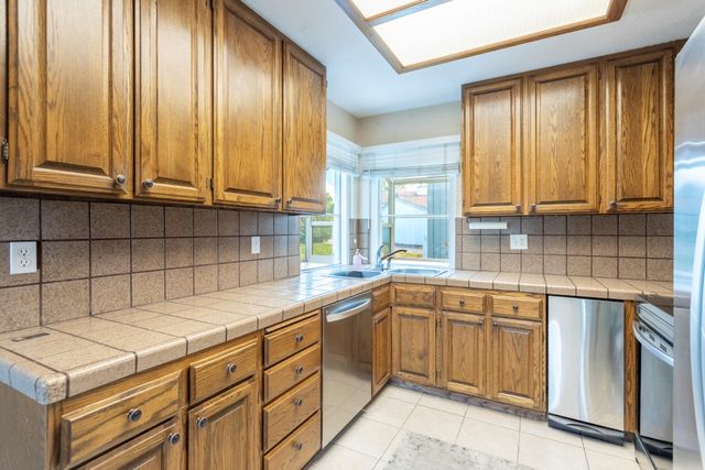 466 Ridgecrest Trail, 136, Redding, CA 96003