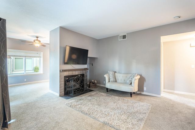 466 Ridgecrest Trail, 136, Redding, CA 96003