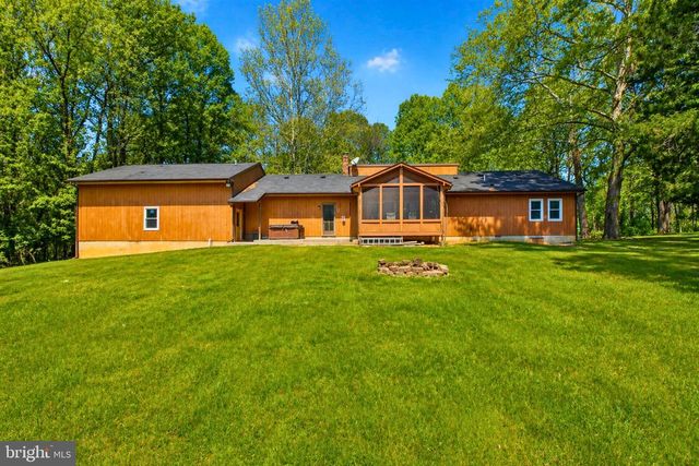 16821 TOW PATH LN, Sharpsburg, MD 21782