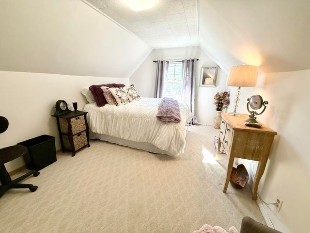 128 Halsted Street, Lowell, IN 46356