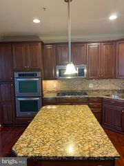 1513 REGENT MANOR CT, Silver Spring, MD 20904