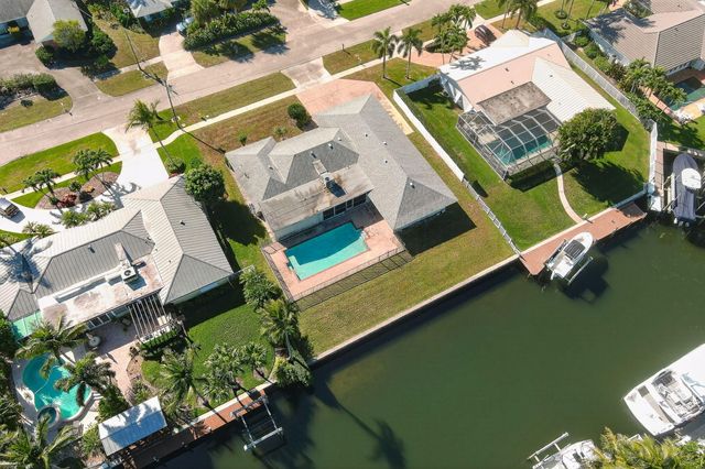 2185 Carib Circle, Palm Beach Gardens, FL 33410