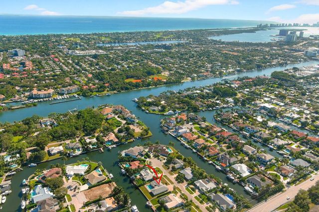 2185 Carib Circle, Palm Beach Gardens, FL 33410