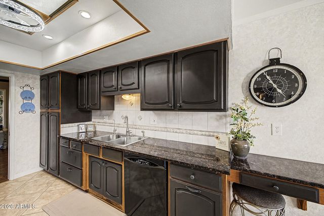 9321 W Briarwood Circle, Sun City, AZ 85351