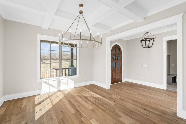 4289 Moore Ln, Culleoka, TN 38451