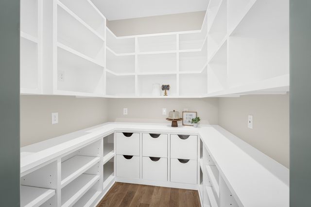 4289 Moore Ln, Culleoka, TN 38451