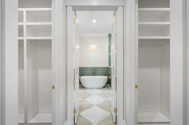 4289 Moore Ln, Culleoka, TN 38451