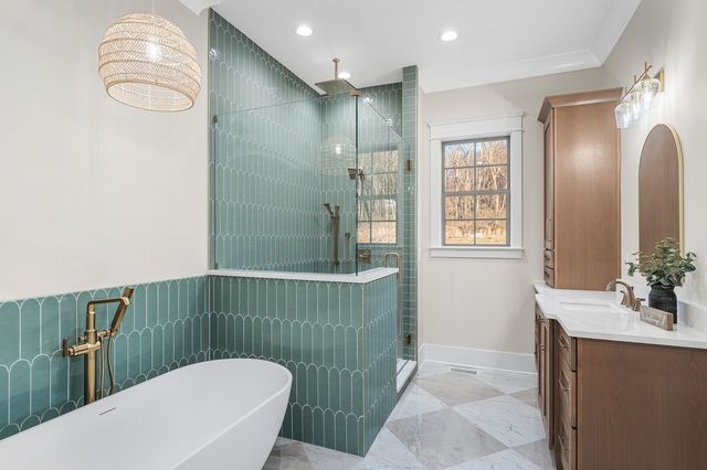 4289 Moore Ln, Culleoka, TN 38451