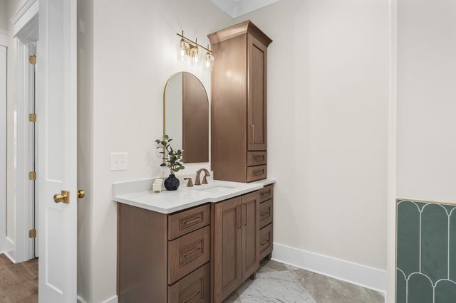 4289 Moore Ln, Culleoka, TN 38451