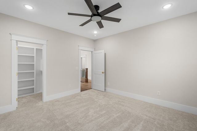 4289 Moore Ln, Culleoka, TN 38451