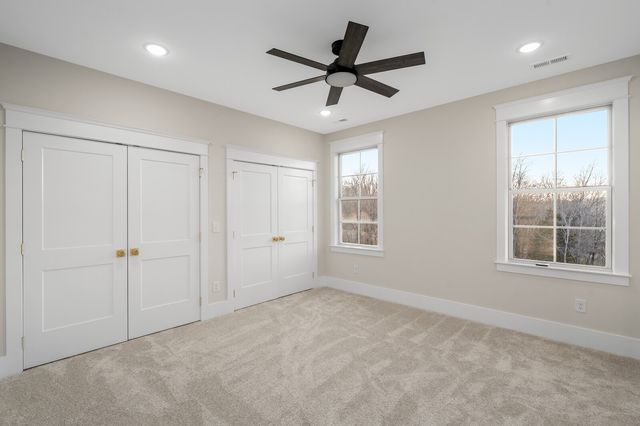 4289 Moore Ln, Culleoka, TN 38451