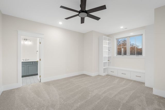 4289 Moore Ln, Culleoka, TN 38451