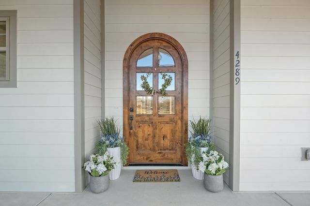 4289 Moore Ln, Culleoka, TN 38451