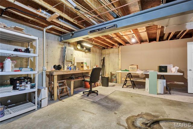 2029 Chapel Hill Crossing, St Peters, MO 63376