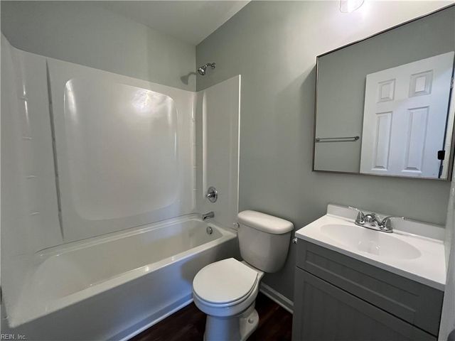 821 Lake Edward DR, Virginia Beach, VA 23462