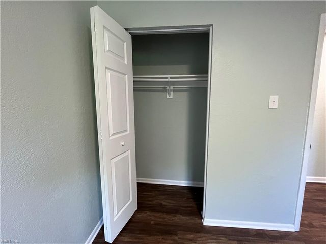 821 Lake Edward DR, Virginia Beach, VA 23462