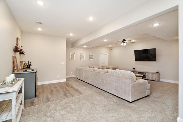 512 Ledgestone Ridge Court, Manhattan, KS 66503