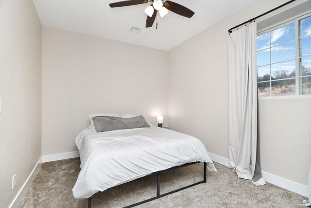 512 Ledgestone Ridge Court, Manhattan, KS 66503