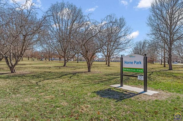 3708 SW 35th ST, Topeka, KS 66614