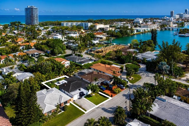 8819 Dickens Ave, Surfside, FL 33154