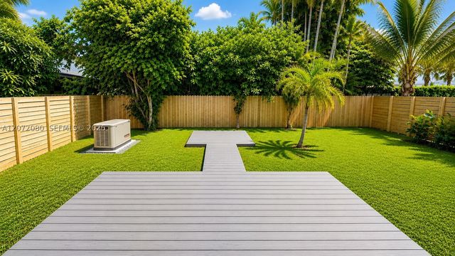 8819 Dickens Ave, Surfside, FL 33154