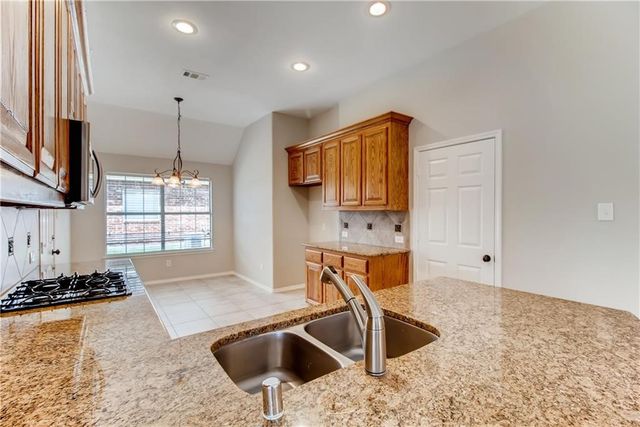 12621 Greenhaven Drive, Frisco, TX 75035