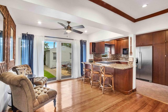 1219 N Lakeside Drive, Lake Worth Beach, FL 33460