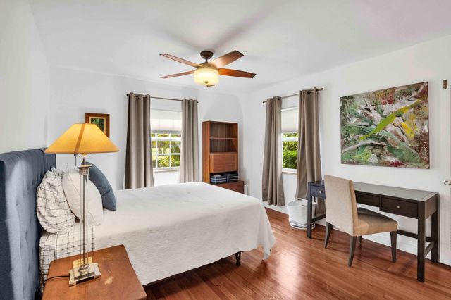 1219 N Lakeside Drive, Lake Worth Beach, FL 33460