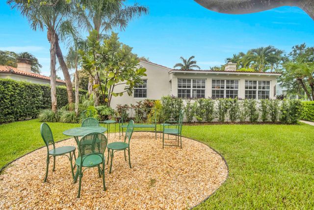 1219 N Lakeside Drive, Lake Worth Beach, FL 33460