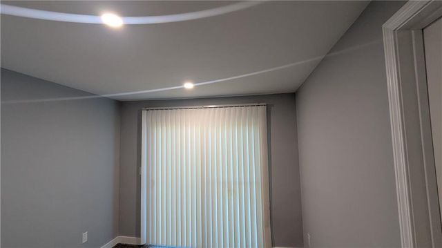 405 S BELLEMERE Road, Blue Springs, MO 64015