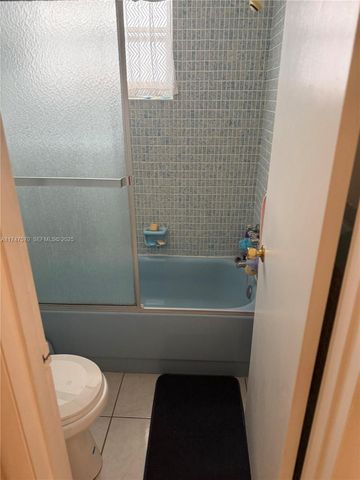 18555 NE 14th Avenue 618, Miami, FL 33179