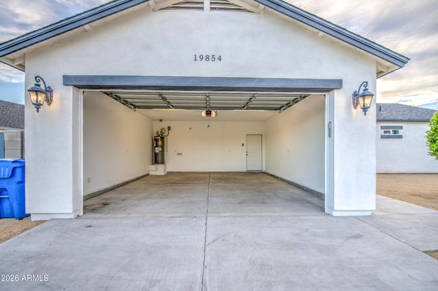 19854 N 29TH Street, Phoenix, AZ 85050